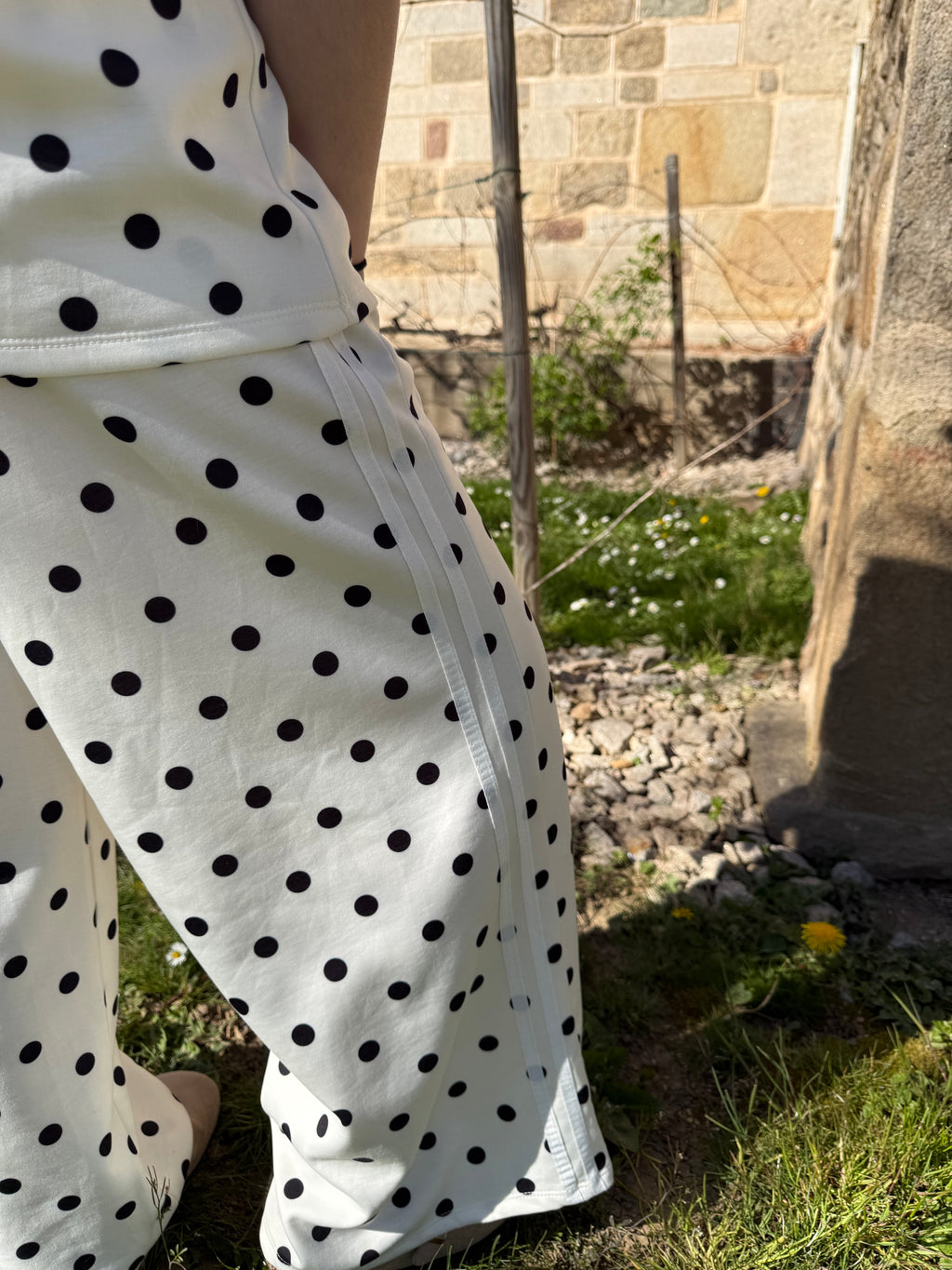 Ensemble à pois